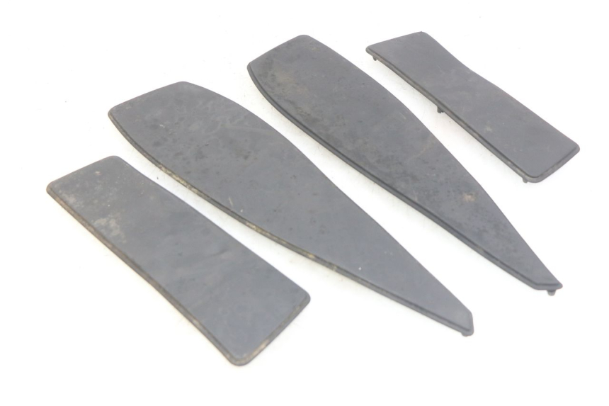 photo de FOOTBOARD MAT PEUGEOT SATELIS 125 (2010 - 2012) - Main view