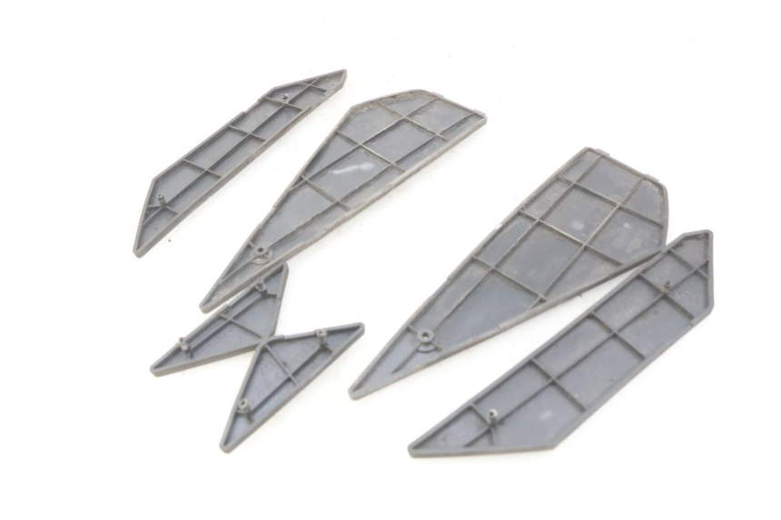 photo de FOOTBOARD MAT APRILIA SR 2T 50 (2012 - 2017) - Component detail