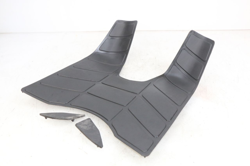 photo de FOOTBOARD MAT PEUGEOT SV 125 (1991 - 1994) - Main view