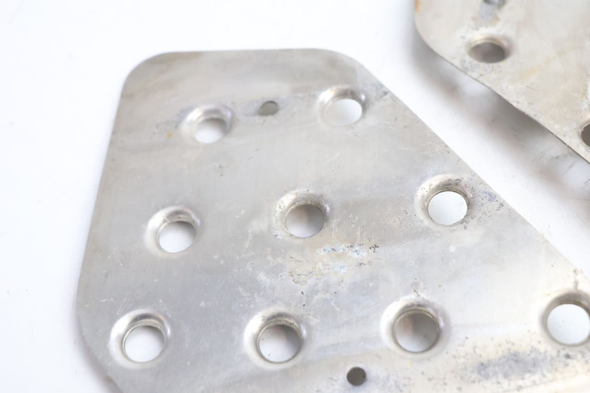 photo de FLOOR PANEL RUBBER PEUGEOT VIVACITY 50 (2004 - 2009) - Component detail