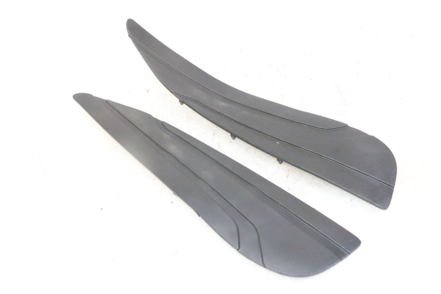 photo de FOOTBOARD MAT YAMAHA X-MAX XMAX 125 (2010 - 2013) - Main view