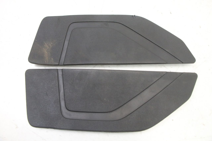 photo de FLOOR PANEL RUBBER YAMAHA YP T-MAX TMAX 530 (2017 - 2020) - Main view
