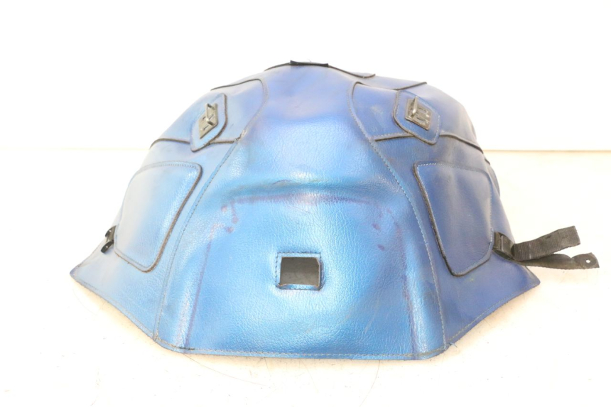 photo de FUEL TANK COVER YAMAHA TDM ABS 900 (2002 - 2014) - Alternative perspective