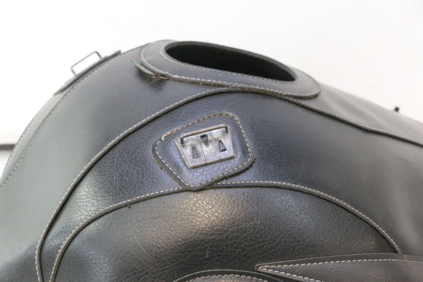 photo de FUEL TANK COVER KAWASAKI ZZR 600 (1995 - 2004) - Alternative perspective
