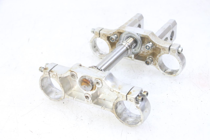 photo de YOKES FORK CCR DIRT BIKE 125 - Surface and material condition