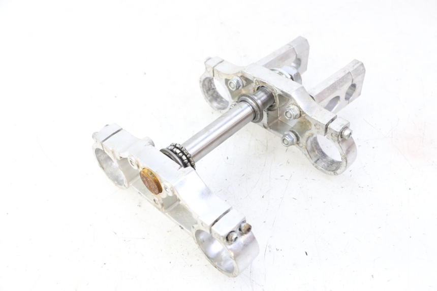 photo de YOKES FORK CCR DIRT BIKE 125 - Fixing points details