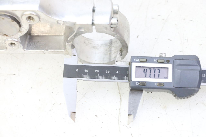 photo de FORK HEAD LONCIN DIRT BIKE 125 - Zoom on usage condition