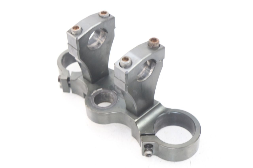 photo de YOKES FORK CRZ DIRTBIKE 140 - Fixing points details