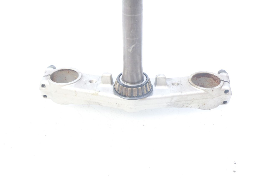 photo de LOWER FORK PLATE SUZUKI GSF S BANDIT 600 (2000 - 2004) - Component detail