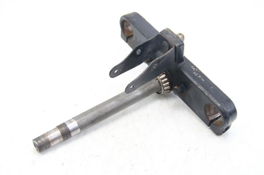 photo de LOWER FORK LEG HYOSUNG RT KARION 125 (2003 - 2007) - Technical close-up