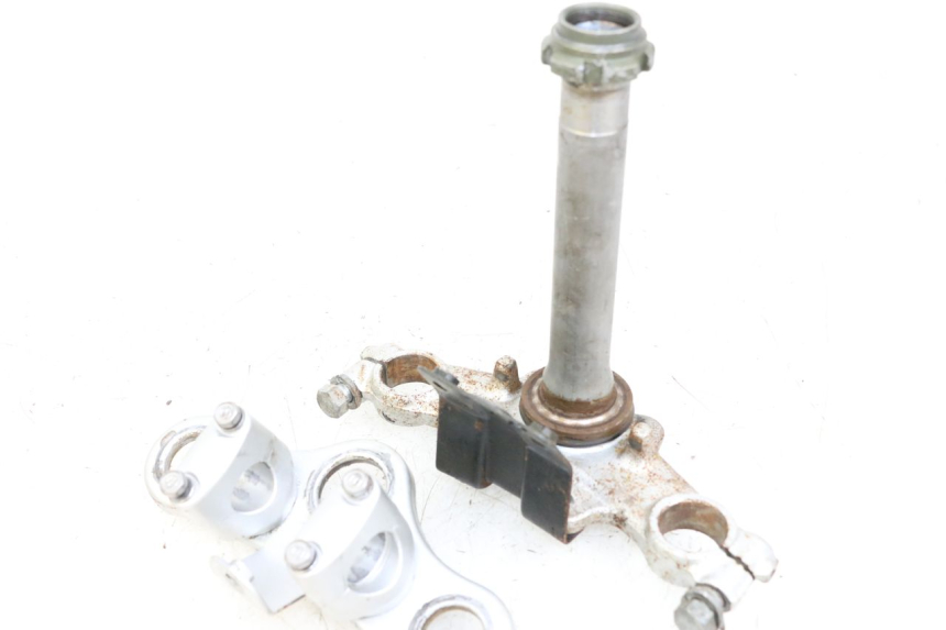 photo de FORK HEAD YAMAHA PW 80 (1983 - 2014) - Fixing points details