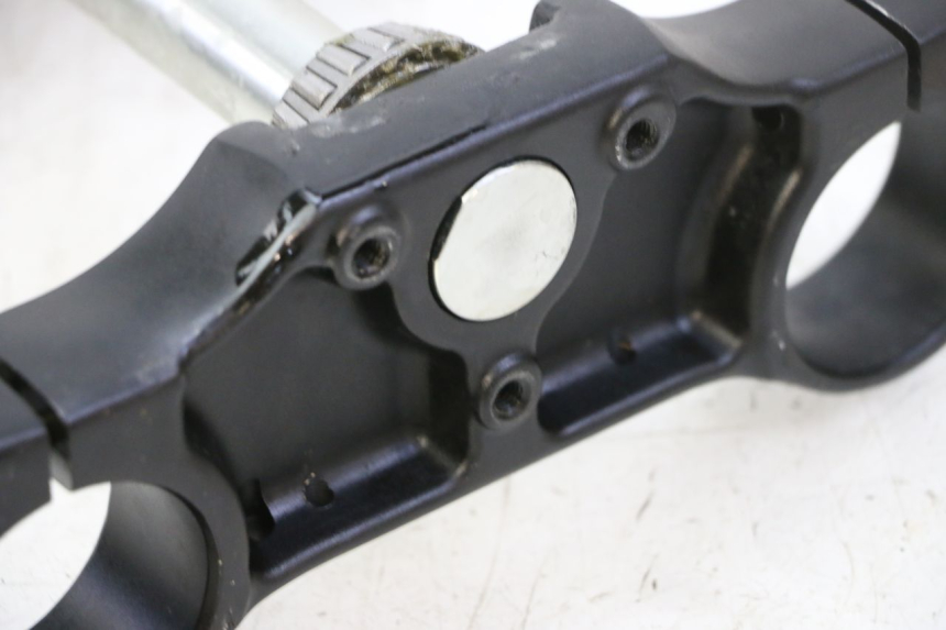 photo de FORK HEAD APOLLO RFZ 125 - Surface and material condition