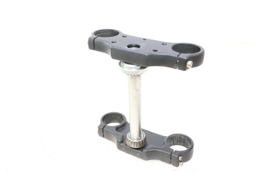 photo de FORK HEAD APOLLO RFZ 150 - Technical close-up