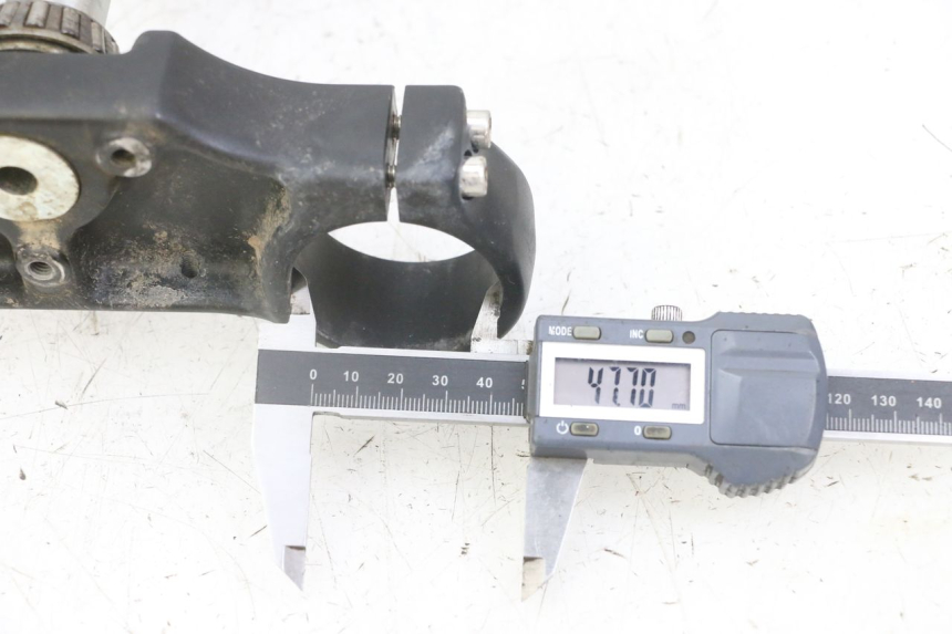 photo de YOKES FORK APOLLO RXF 125 - Component detail