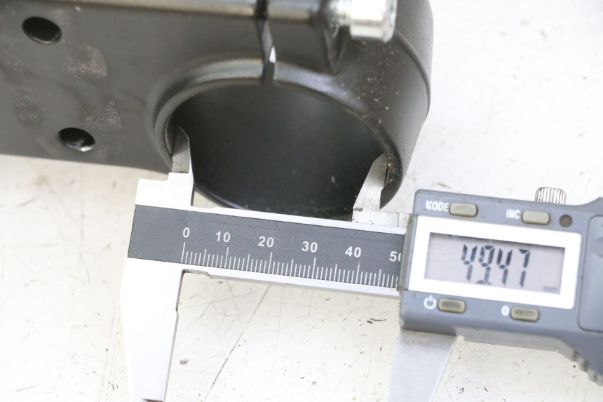 photo de YOKES FORK SMALL MX THUNDER 250 - Zoom on usage condition