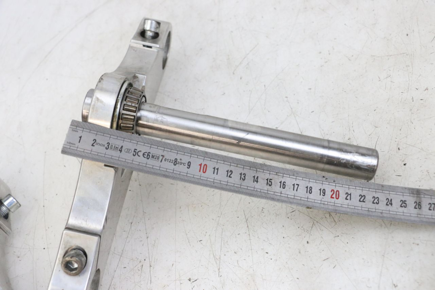 photo de YOKES FORK HARLEY DAVIDSON SPORTSTER XL CUSTOM 1200 (2003 - 2004) - Zoom on usage condition