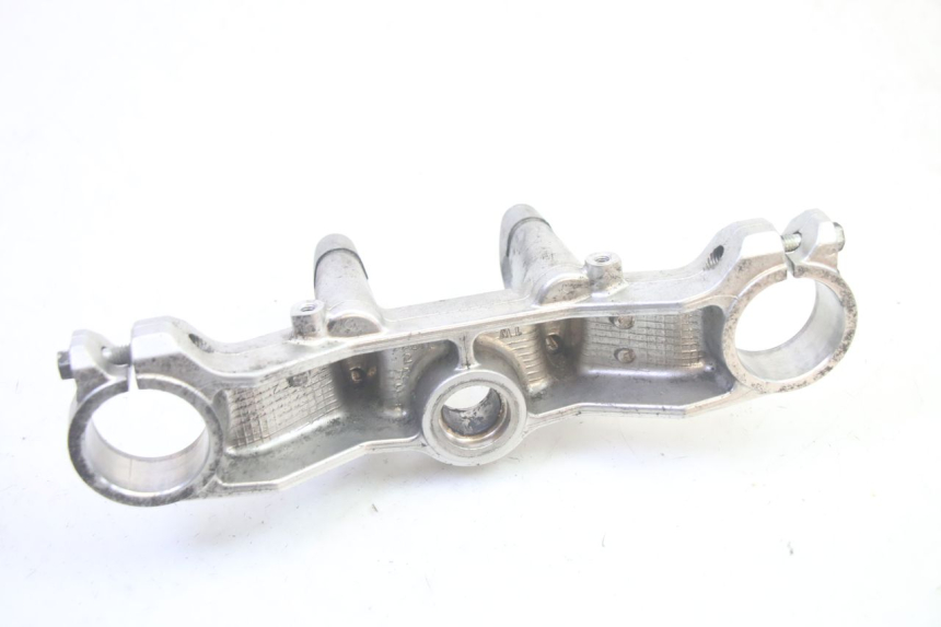 photo de UPPER FORK YOKE SUZUKI BURGMAN EXECUTIVE ABS 650 (2006 - 2012) - Alternative perspective