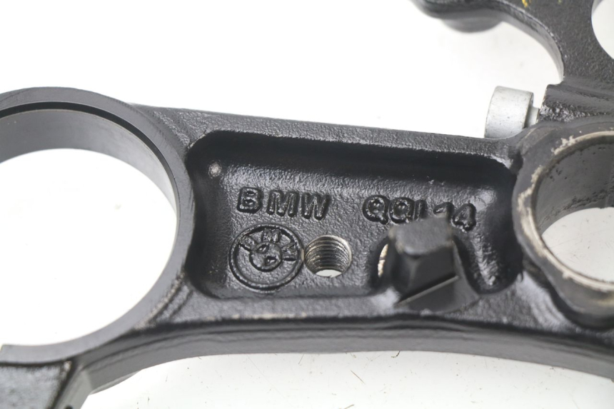 photo de UPPER FORK YOKE BMW C SPORT 650 (2015 - 2021) - Zoom on usage condition