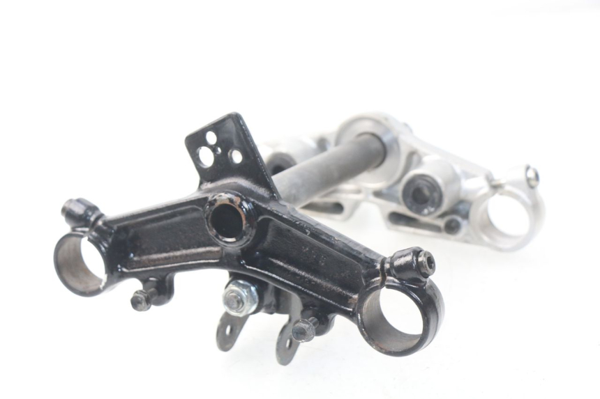 photo de UPPER TRIPLE CLAMP HONDA CA REBEL 125 (1995 - 2001) - Product overview