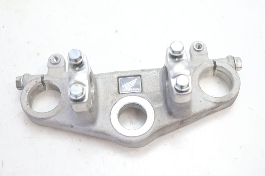 photo de UPPER FORK YOKE HONDA CRF CR-F 125 (2020 - 2021) - Zoom on usage condition