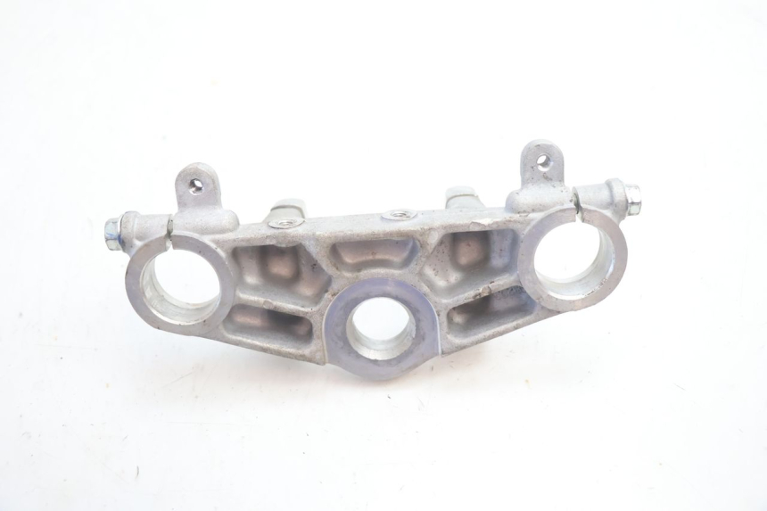 photo de UPPER FORK YOKE HONDA CRF CR-F 125 (2020 - 2021) - Technical close-up
