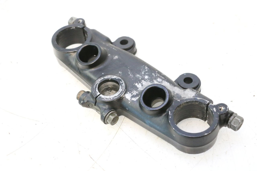 photo de UPPER FORK YOKE SUZUKI DR S 600 (1985 - 1989) - Technical close-up