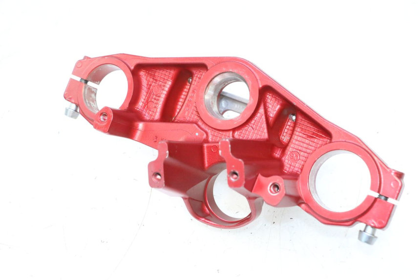 photo de UPPER FORK YOKE KAWASAKI ER-6 ER6 N 650 (2005 - 2009) - Zoom on usage condition
