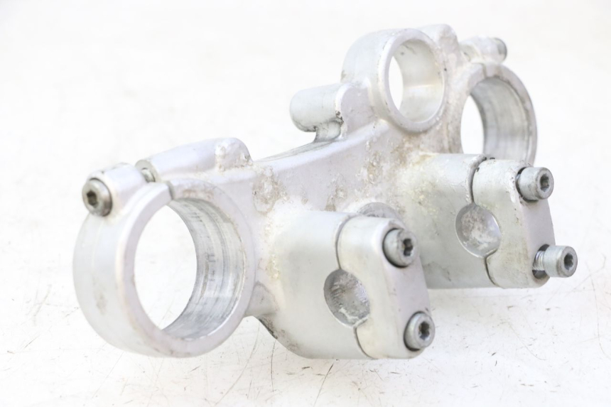 photo de UPPER FORK YOKE APRILIA ETX 125 (1998 - 2002) - Component detail