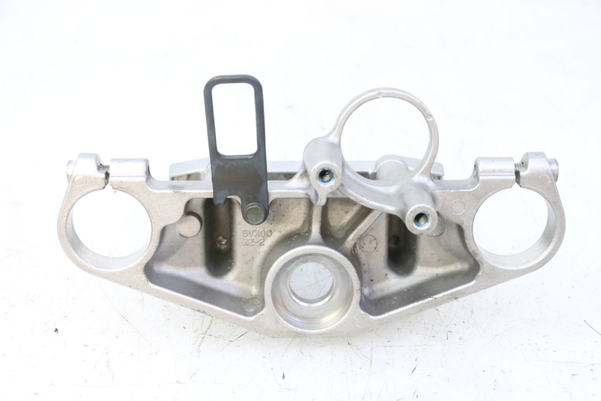 photo de UPPER FORK YOKE YAMAHA FZ6 FAZER S2 600 (2007 - 2011) - Technical close-up