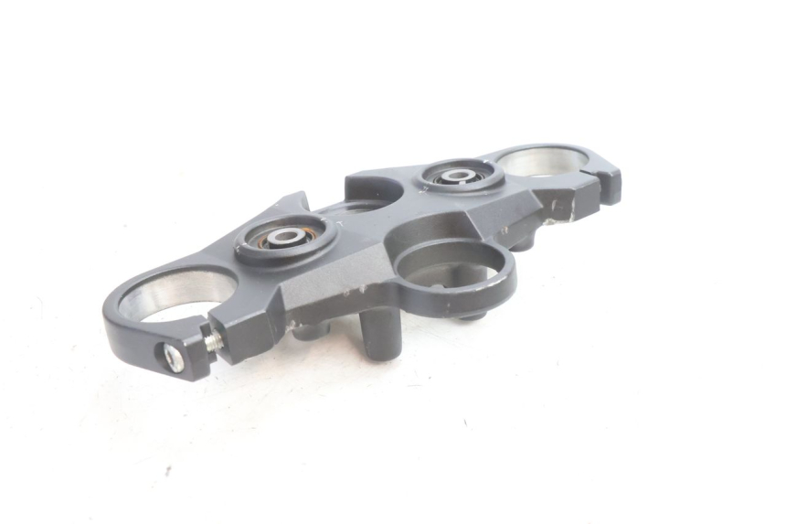 photo de UPPER FORK YOKE YAMAHA FZ8 800 (2010 - 2016) - Checked used part
