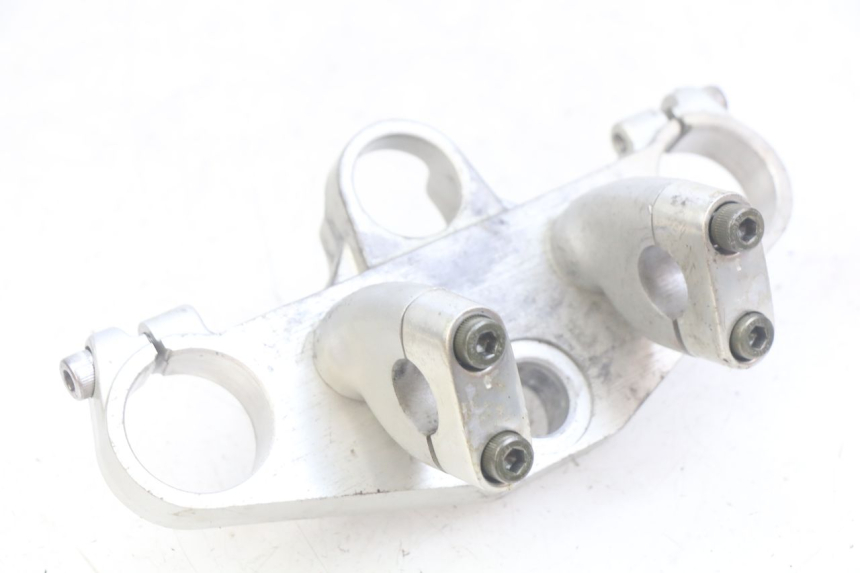 photo de UPPER TRIPLE CLAMP YAMAHA FZS FAZER 600 (1998 - 2001) - Product overview