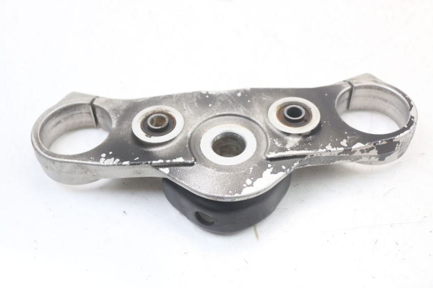 photo de UPPER FORK YOKE SUZUKI GSR 750 (2011 - 2017) - Zoom on usage condition