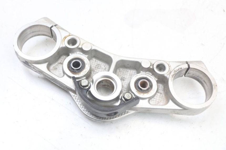 photo de UPPER FORK YOKE SUZUKI GSR 750 (2011 - 2017) - Surface and material condition