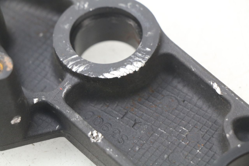 photo de UPPER FORK YOKE SUZUKI GSX-R GSXR K16 1000 (2012 - 2016) - Additional view of the item