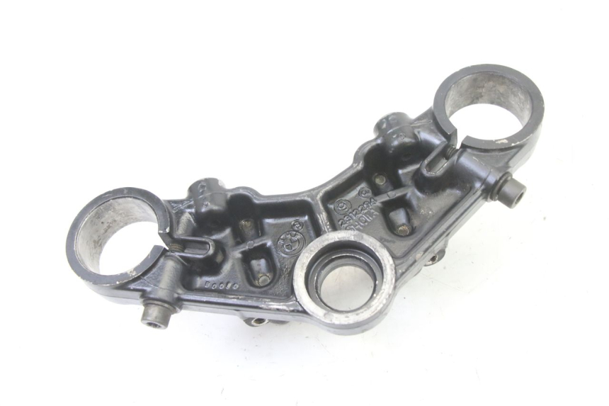 photo de UPPER FORK YOKE BMW K 75 RT 750 (1989 - 1997) - Technical close-up