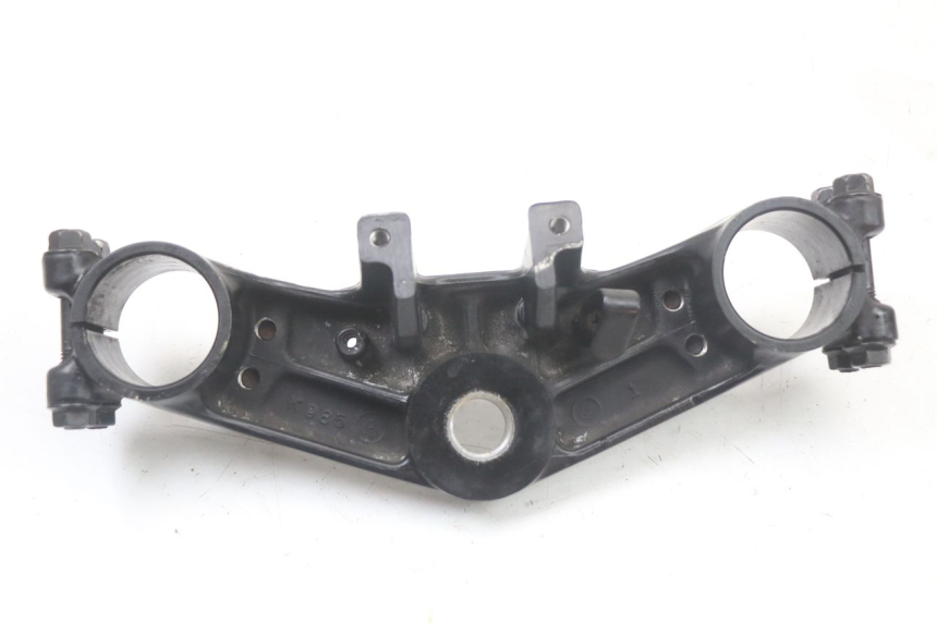 photo de UPPER FORK YOKE KAWASAKI GTR 1000 (1994 - 2004) - Technical close-up