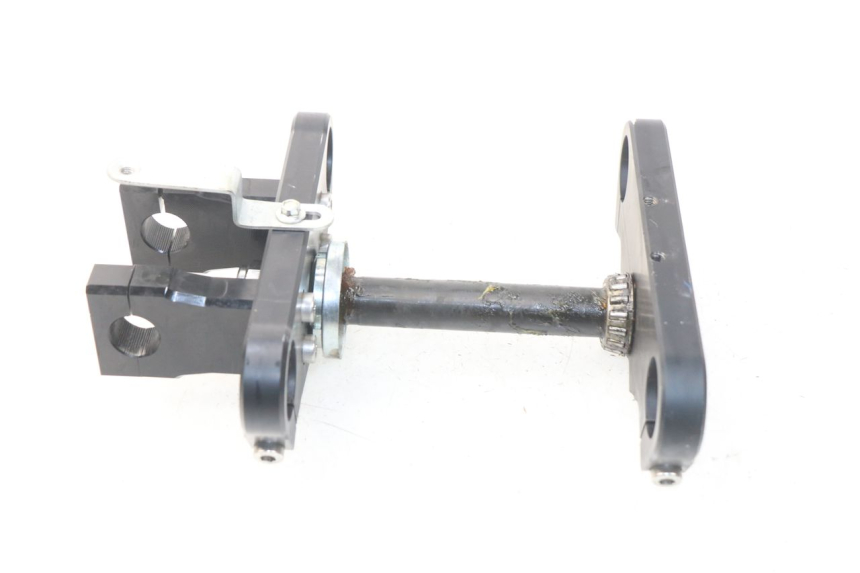 photo de UPPER FORK YOKE YCF LITE F 125 - Surface and material condition