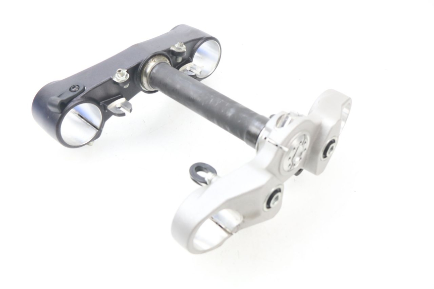 photo de UPPER FORK YOKE DUCATI M796 MONSTER 796 (2010 - 2014) - Product overview