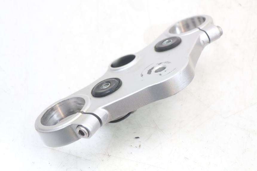 photo de UPPER FORK YOKE MASAI SCRAMBLER SPORT 125 (2021 - 2025) - Zoom on usage condition