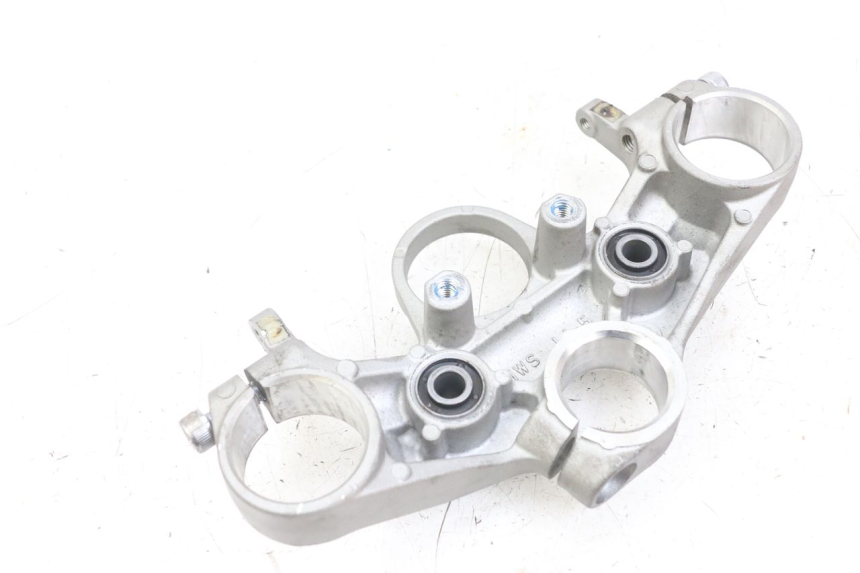 photo de UPPER TRIPLE CLAMP YAMAHA MT-07 MT07 ABS 700 (2014 - 2017) - Technical close-up