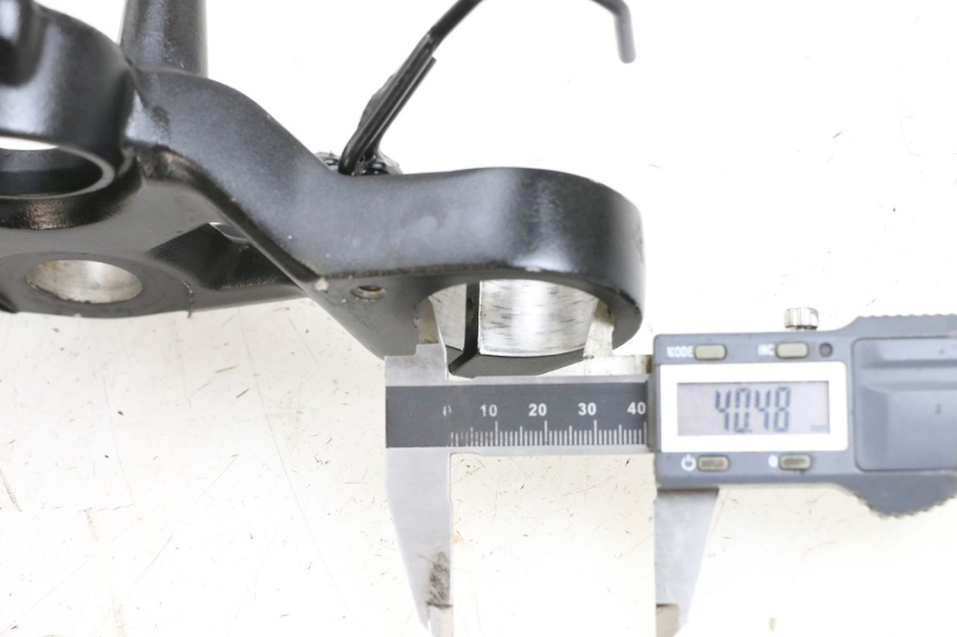 photo de UPPER FORK YOKE KAWASAKI NINJA 400 (2018 - 2023) - Component detail