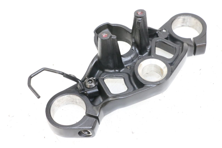 photo de UPPER FORK YOKE KAWASAKI NINJA 400 (2018 - 2023) - Alternative perspective