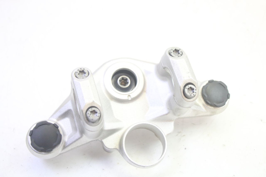 photo de UPPER FORK YOKE BMW R GS 1250 (2021 - 2024) - Component detail