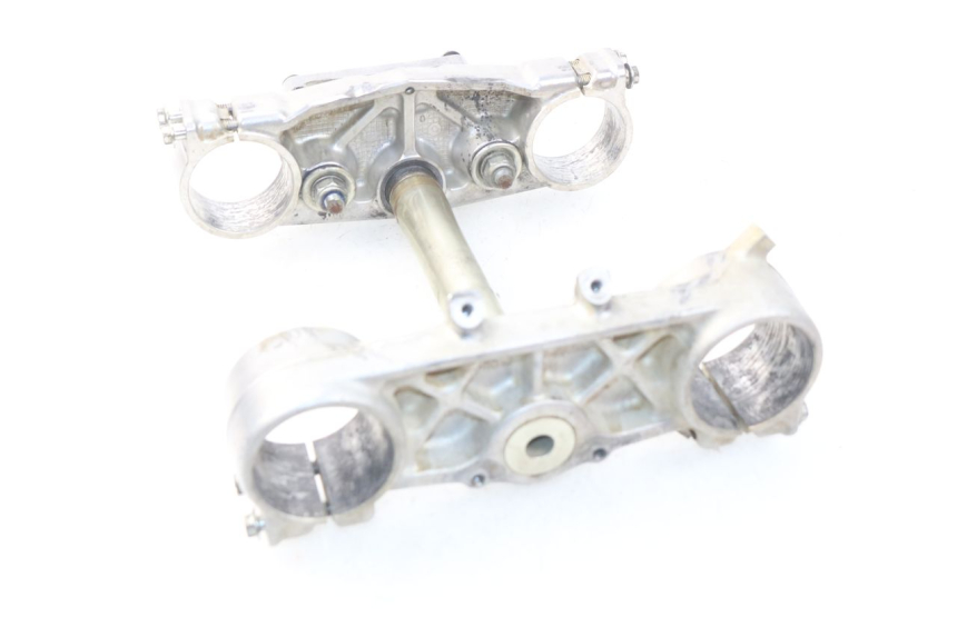 photo de UPPER FORK YOKE SUZUKI RMZ RM-Z 450 (2008 - 2011) - Alternative perspective