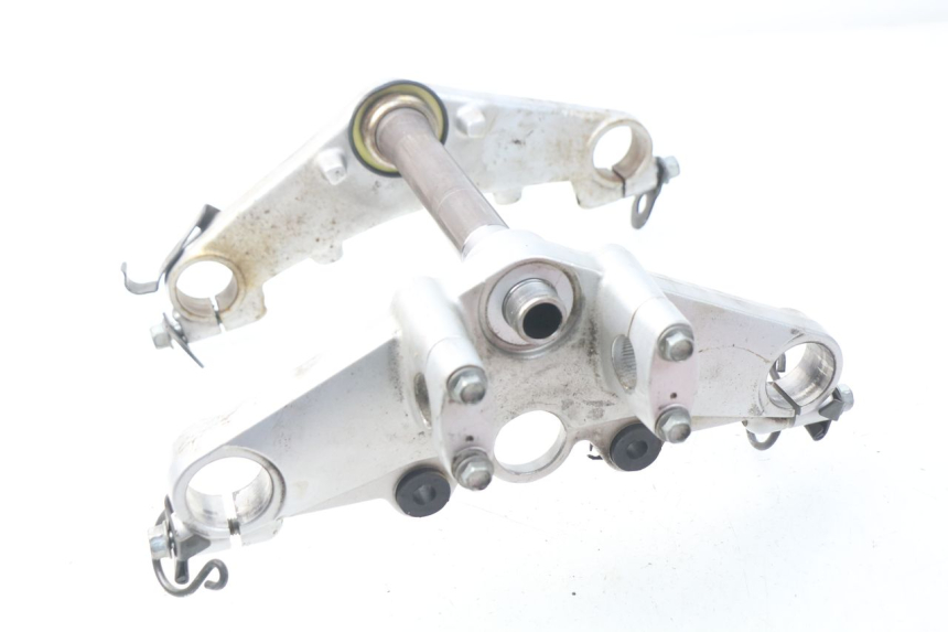 photo de UPPER FORK YOKE SUZUKI RV VAN VAN 125 (2003 - 2008) - Main view