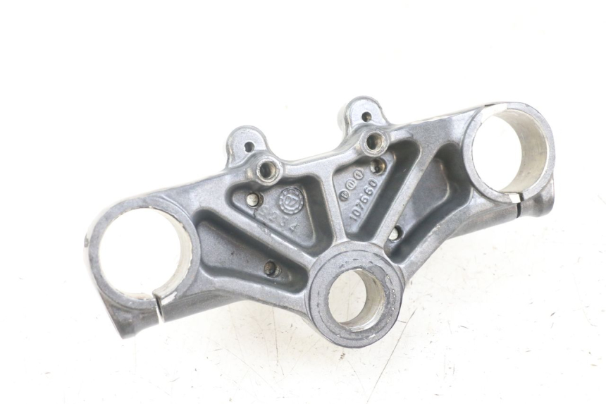 photo de UPPER TRIPLE CLAMP DERBI SENDA SM X-TREME 50 (2006 - 2010) - Alternative perspective