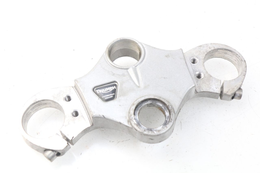 photo de UPPER FORK YOKE TRIUMPH SPRINT ST ABS 1050 (2005 - 2007) - Distinctive features