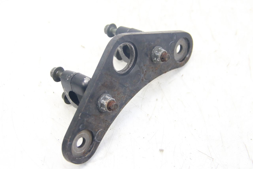 photo de UPPER TRIPLE CLAMP YAMAHA SR 125 (1982 - 2003) - Technical close-up