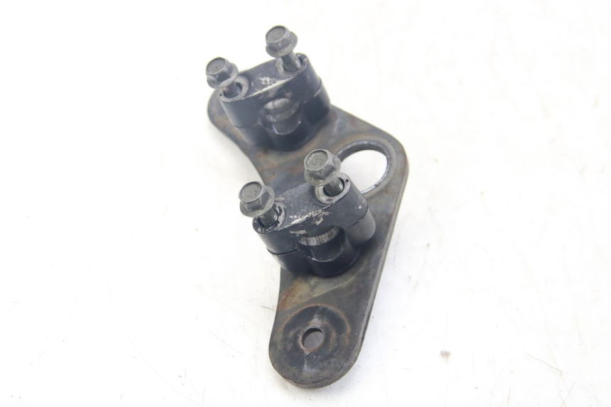 photo de UPPER TRIPLE CLAMP YAMAHA SR 125 (1982 - 2003) - Product overview