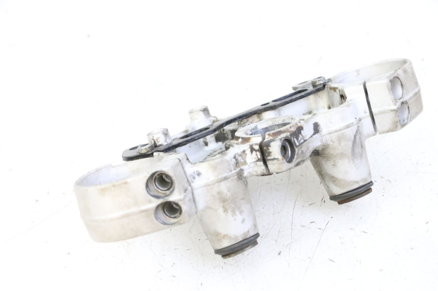 photo de UPPER FORK YOKE KTM SUPERENDURO R 950 (2005 - 2009) - Fixing points details